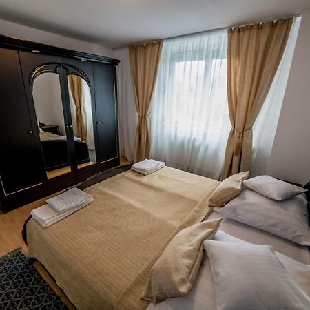 Apartament Sorina Maria Διαμέρισμα Ντέβα Εξωτερικό φωτογραφία