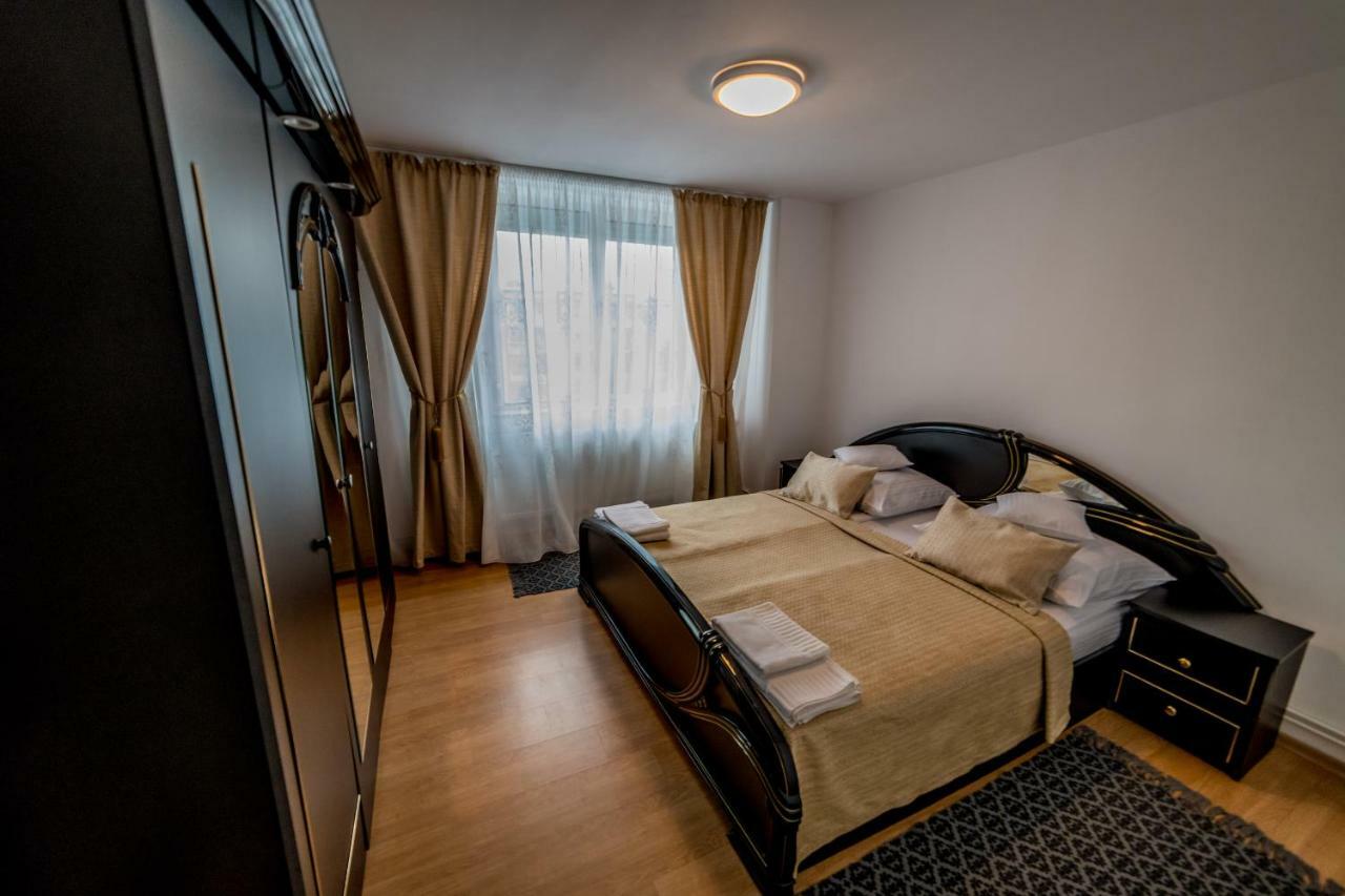 Apartament Sorina Maria Διαμέρισμα Ντέβα Εξωτερικό φωτογραφία