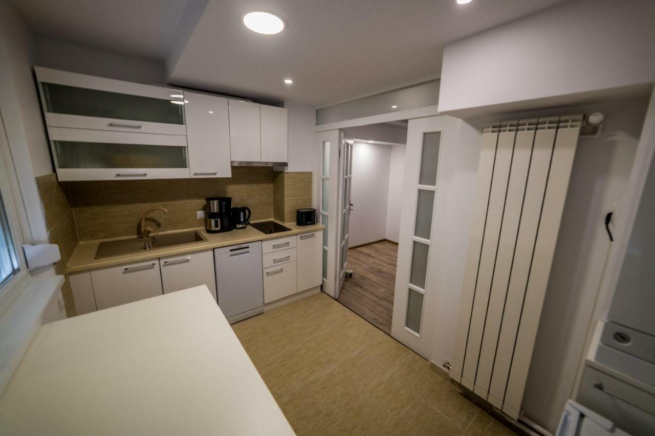 Apartament Sorina Maria Διαμέρισμα Ντέβα Εξωτερικό φωτογραφία