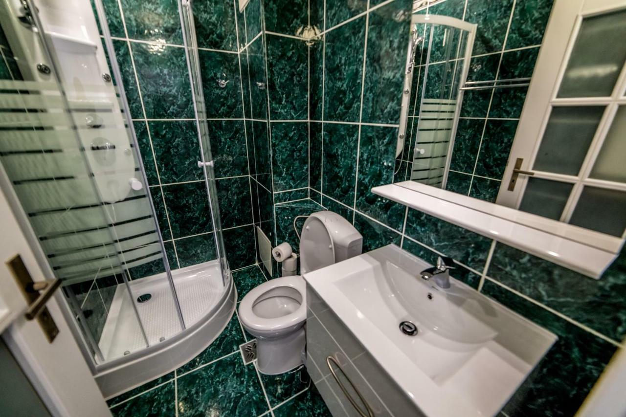 Apartament Sorina Maria Διαμέρισμα Ντέβα Εξωτερικό φωτογραφία