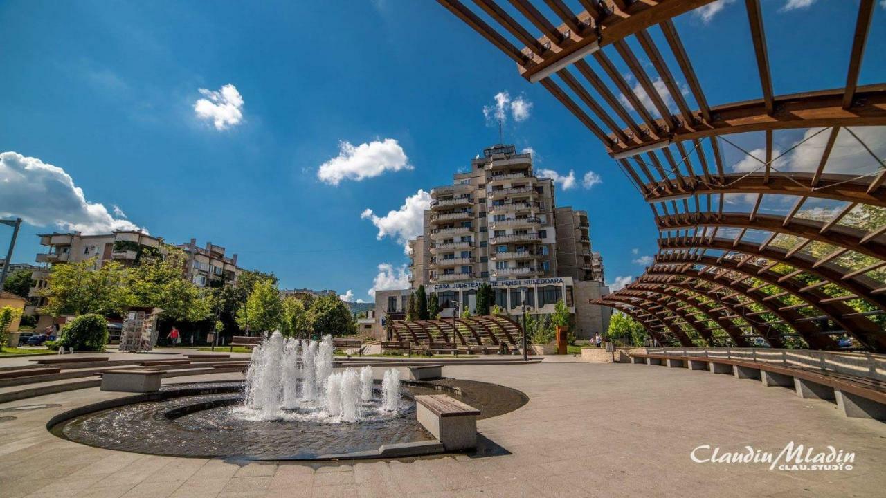 Apartament Sorina Maria Διαμέρισμα Ντέβα Εξωτερικό φωτογραφία