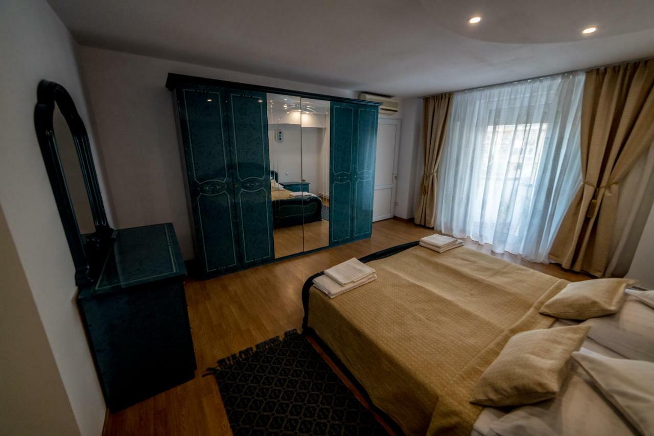 Apartament Sorina Maria Διαμέρισμα Ντέβα Εξωτερικό φωτογραφία